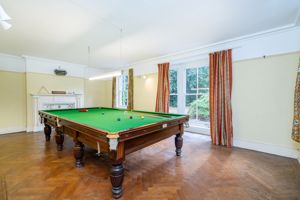 Wellsyke Farm House Snooker Room - click for photo gallery